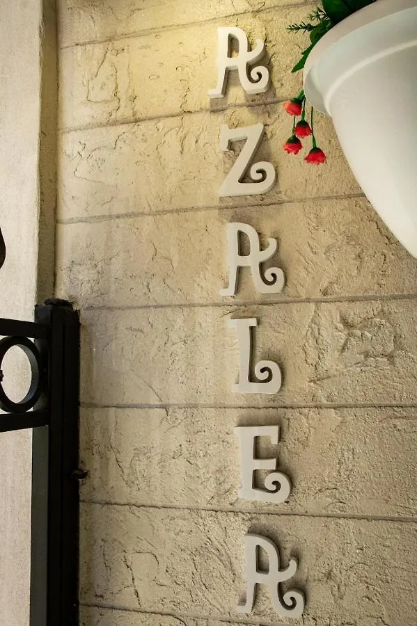 Apartament Azalea House Katania