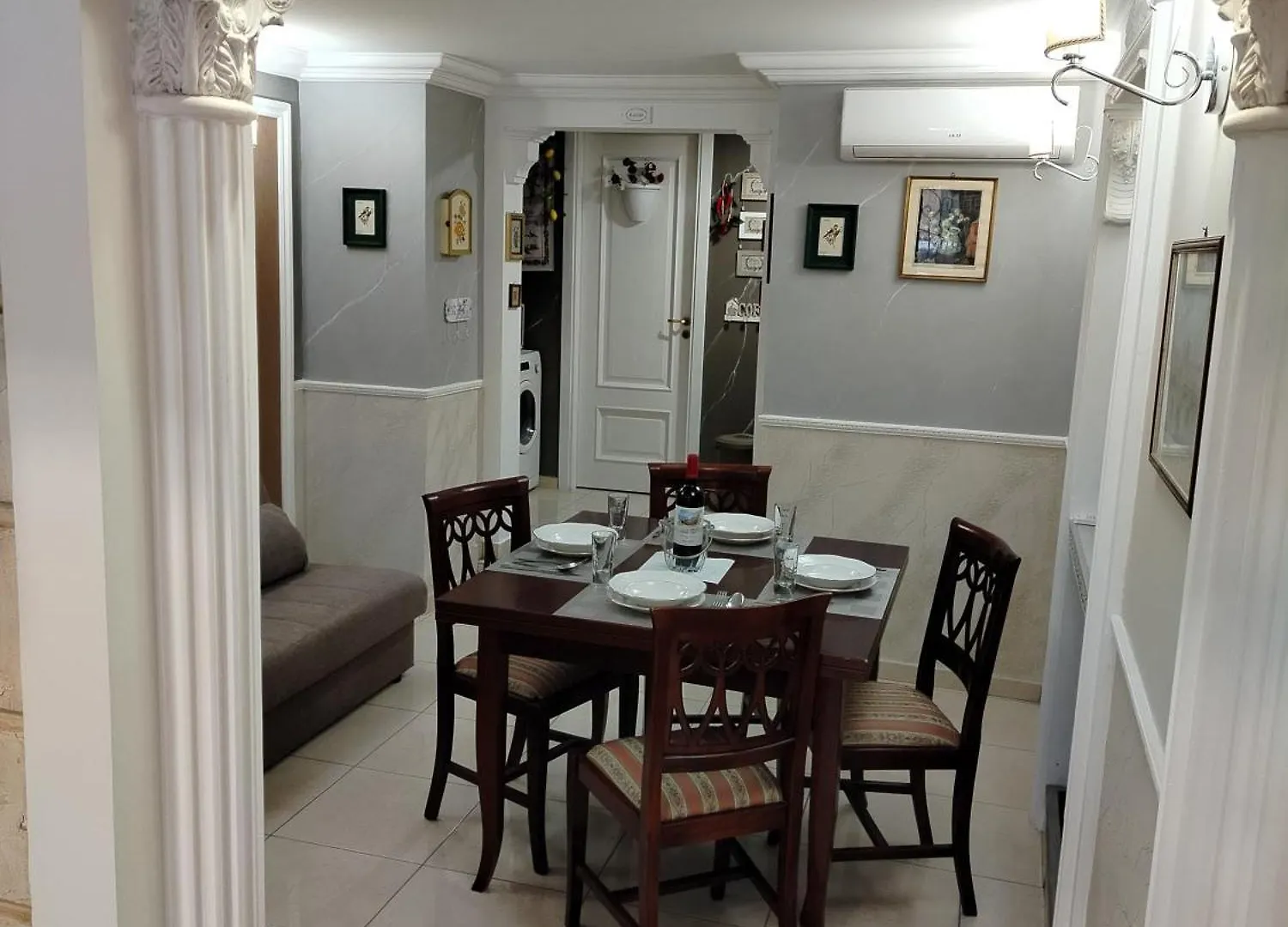 Apartament Azalea House Katania