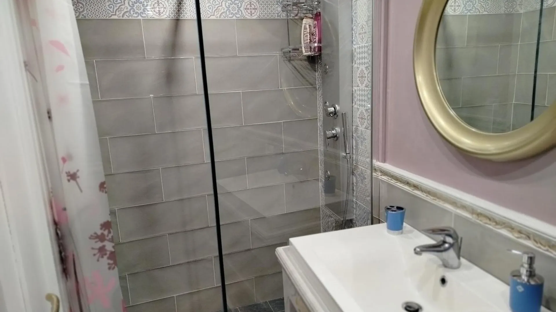 Apartament Azalea House Katania 0*,