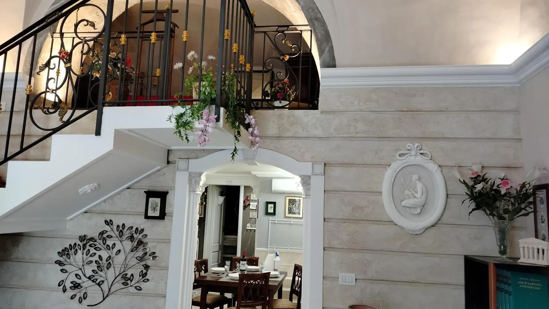 Appartement Azalea House à Catane